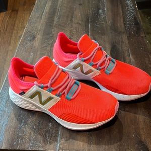 NEW BALANCE Fresh Foam ROAV